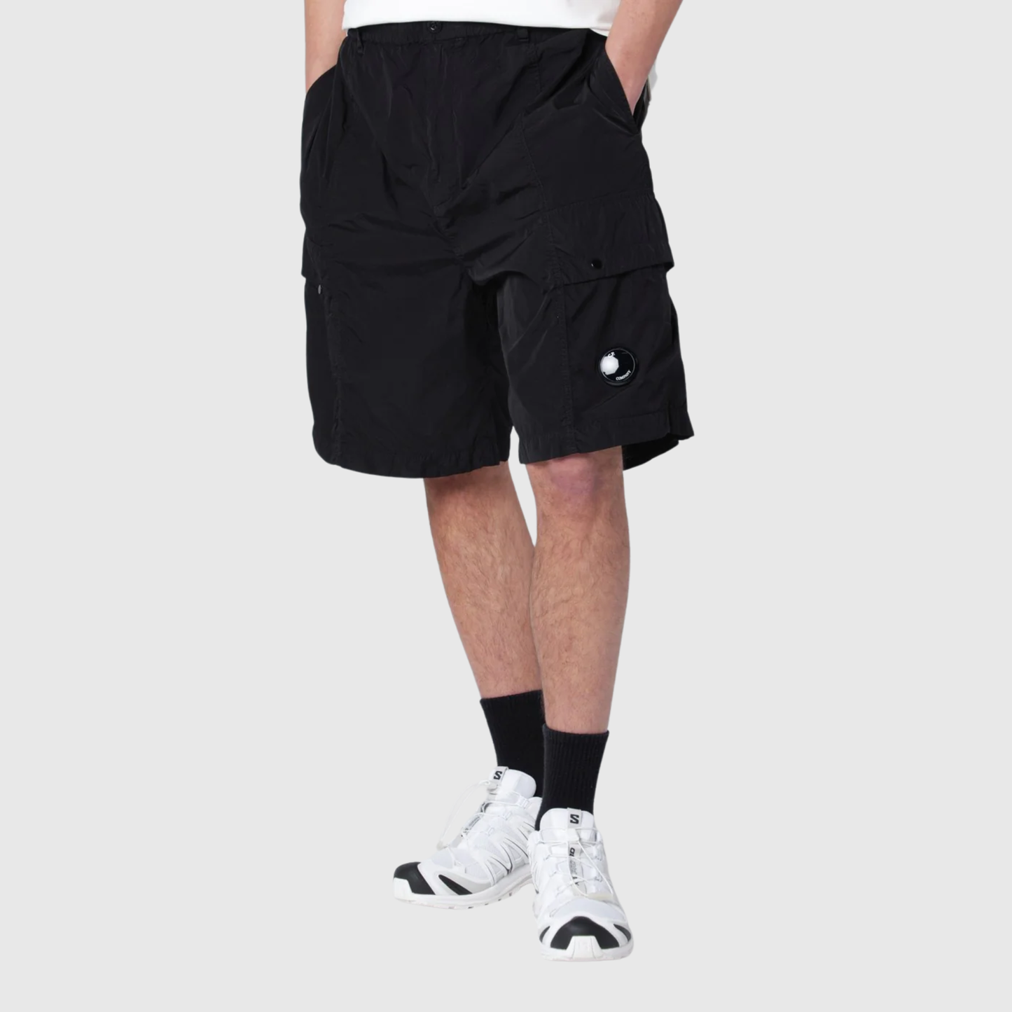 Short CP Company cargo en tissu technique noir