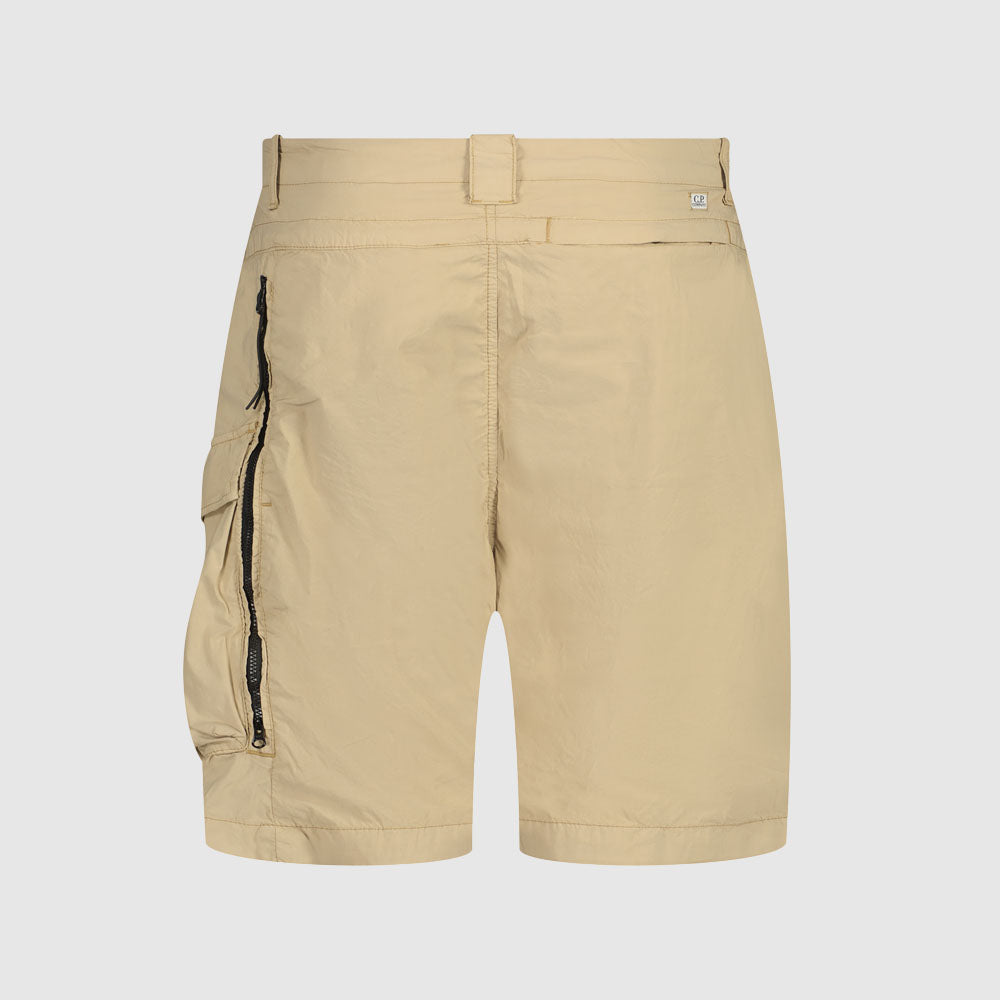 Short cargo